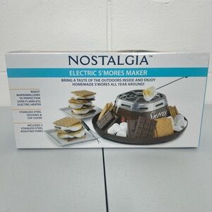 Nostalgia Blue Electric S'mores Kit